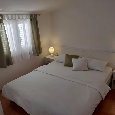 Apartment Madlena Sibenik