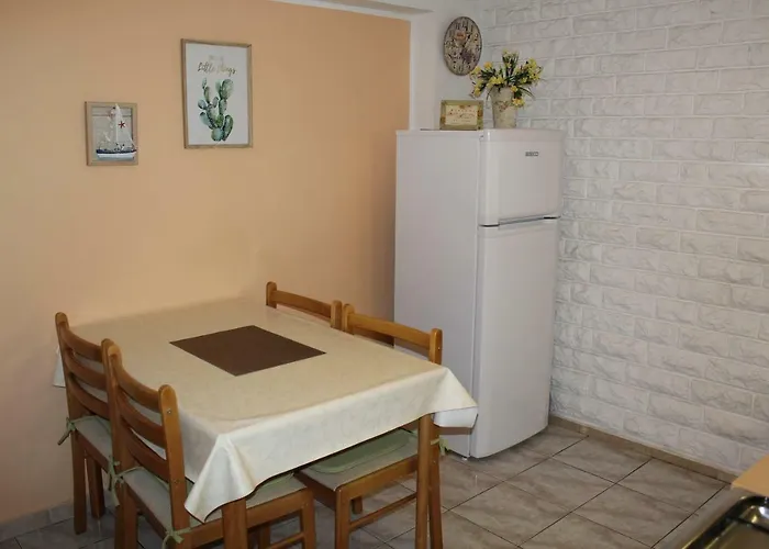 Apartman Madlena *